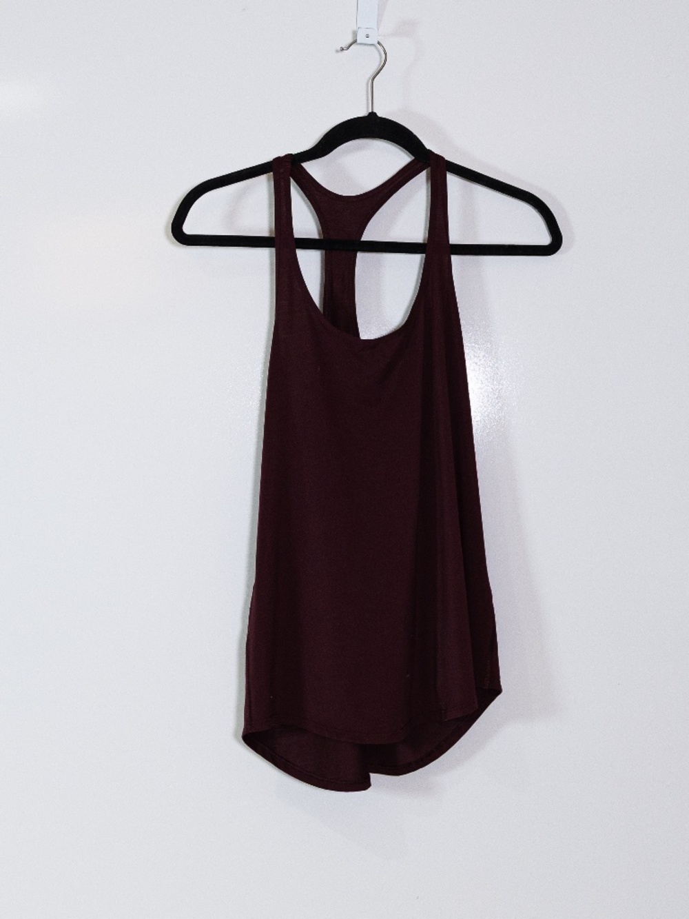 Lululemon Sleeveless Racerback Scoop Neck Athletic Work Out Tank Top Burgandy